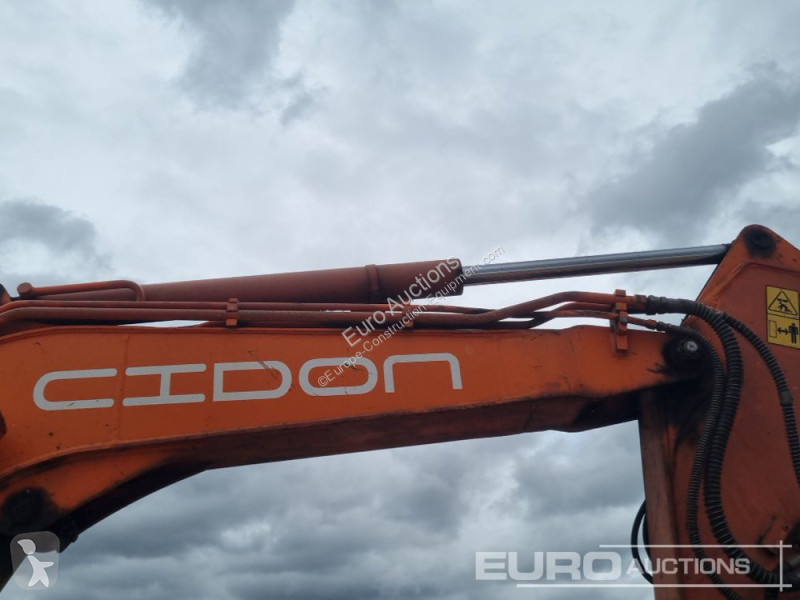 Lopatový nakládač Doosan DX63-3