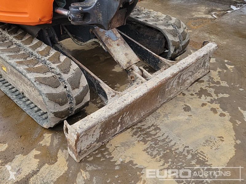 Lopatový nakládač Hitachi ZX26U-6 CR