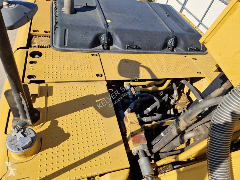 Lopatový nakládač Caterpillar L * 2011r. * 11...