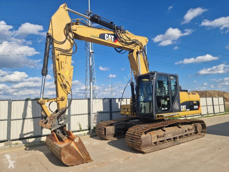 جرافة Caterpillar LRR * 2011r. *
