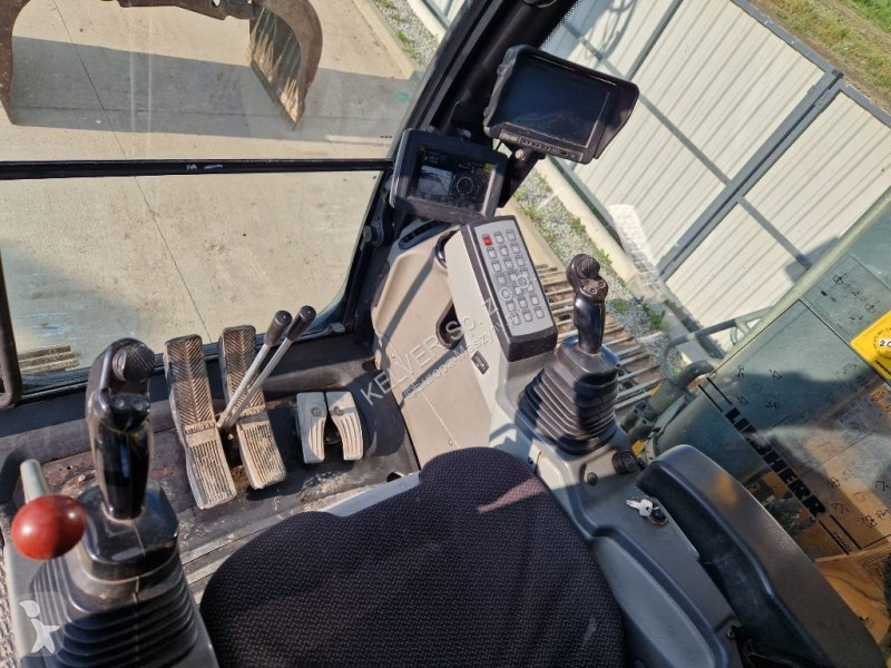 Lopatový nakládač Liebherr R924 LC * SW 48...