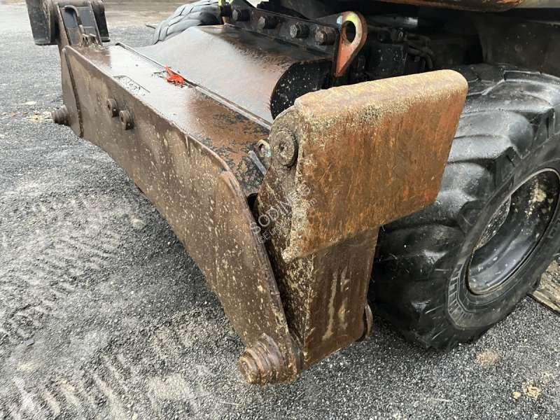 Rýpadlo Hitachi