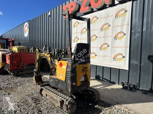 Lopatový nakládač Bobcat e08 à 9 900 € ht