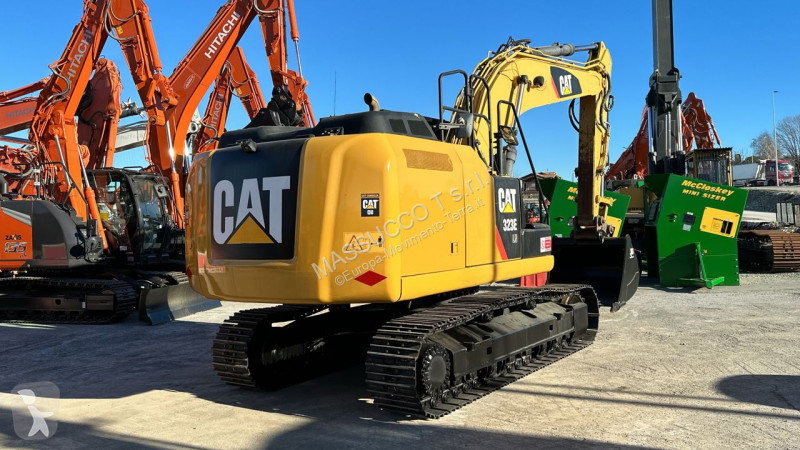 Rýpadlo Caterpillar 323E