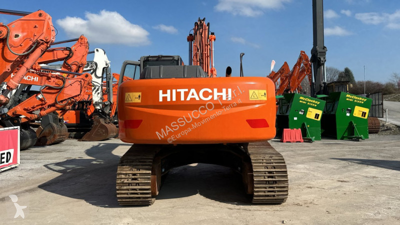 Rýpadlo Hitachi