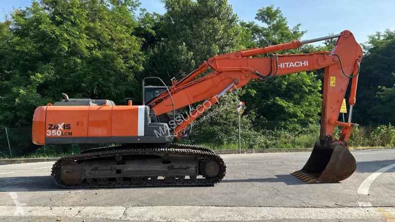 Escavatore Hitachi T-3