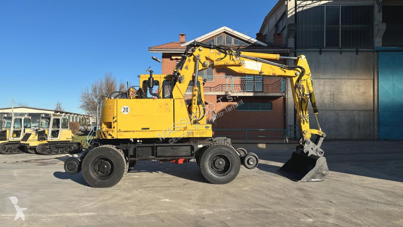 Rýpadlo Fuchs ZW 4x4