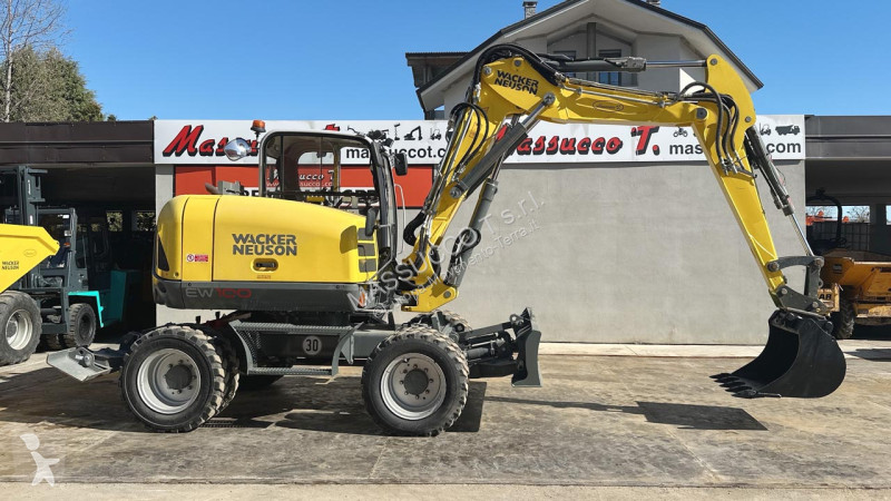 Rýpadlo Wacker Neuson EW100 4X4