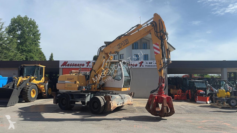 جرافة Liebherr