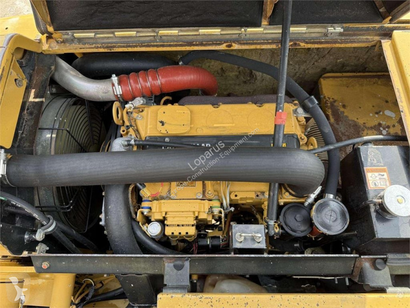 جرافة Caterpillar C
