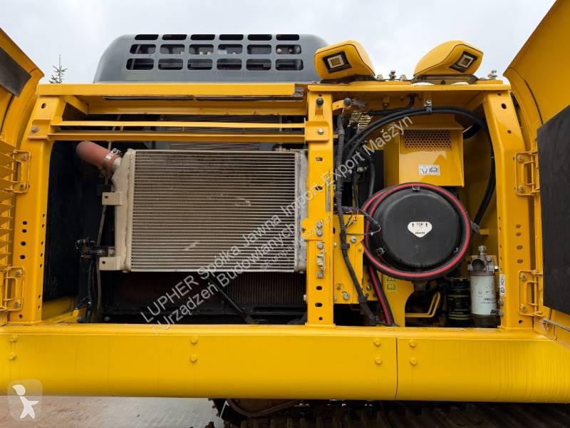 جرافة Komatsu PC360LC-11E0