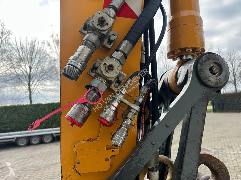 Rýpadlo Liebherr