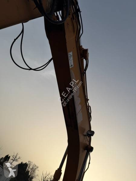 جرافة Case