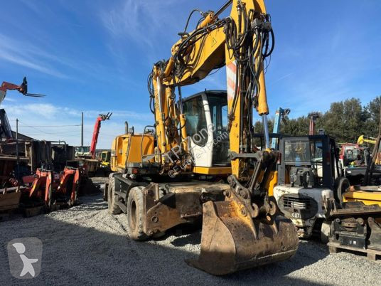 Rýpadlo Liebherr a314 litronic à 24 900 € ht
