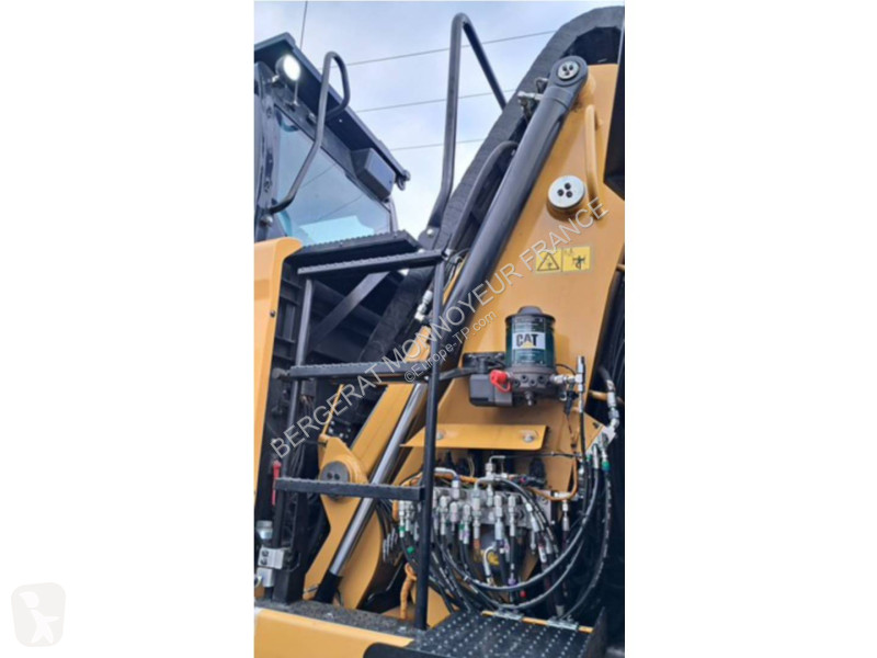 Graafmachine Caterpillar MH3024-1