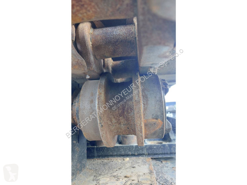 Lopatový nakládač Caterpillar 352