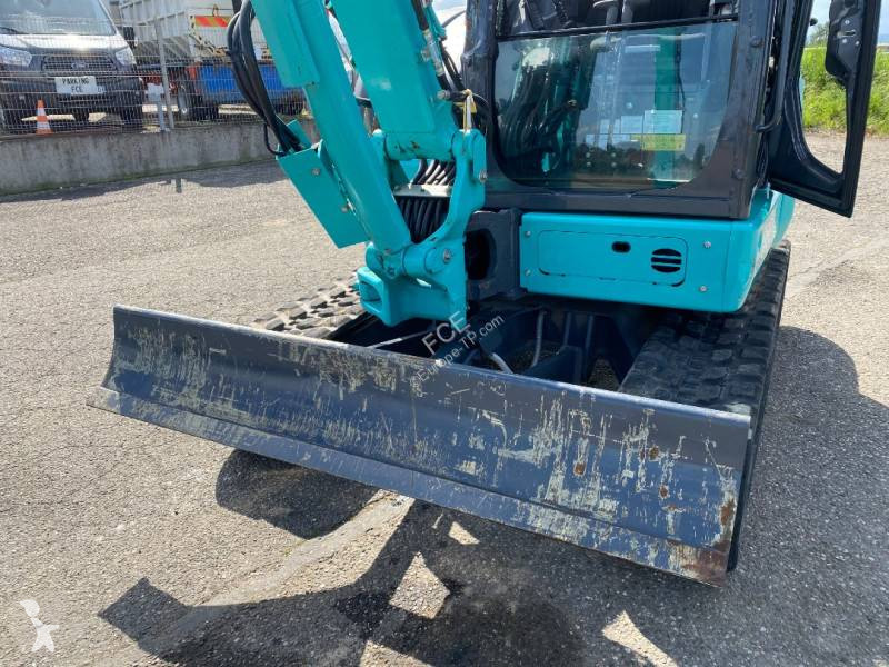 Rýpadlo Kobelco SK58/SRX-7 1er Main endommagée
