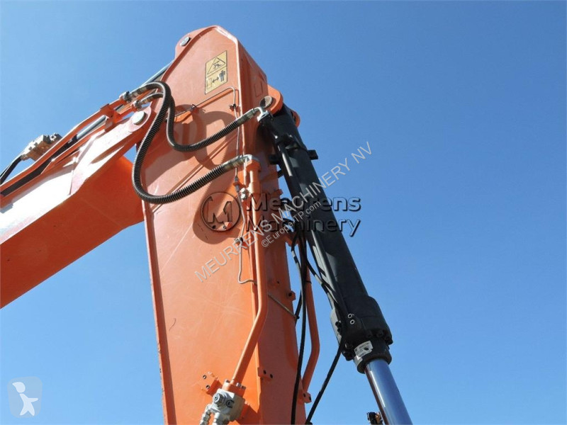 جرافة Doosan