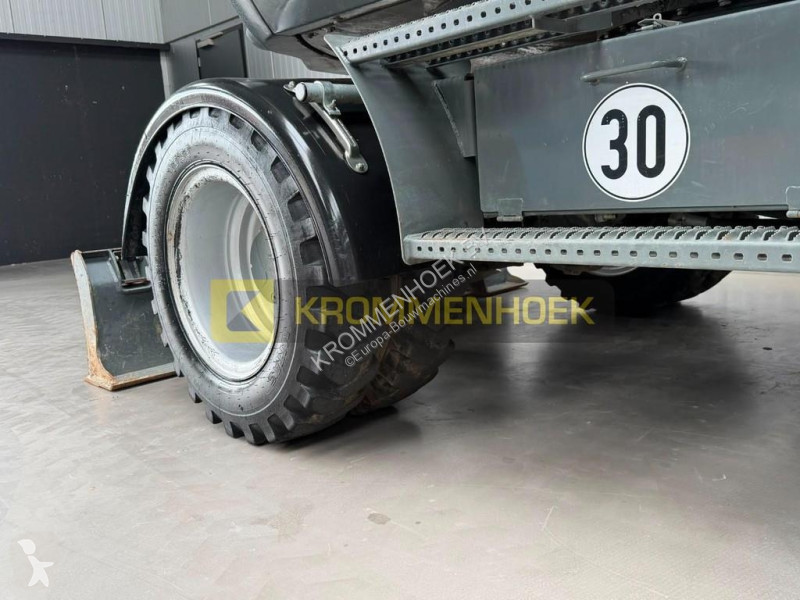 Rýpadlo Wacker Neuson EW 100