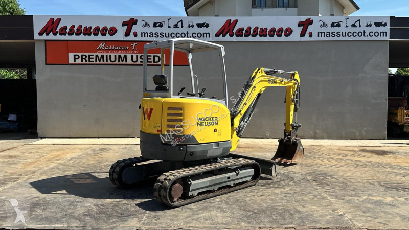جرافة Wacker Neuson