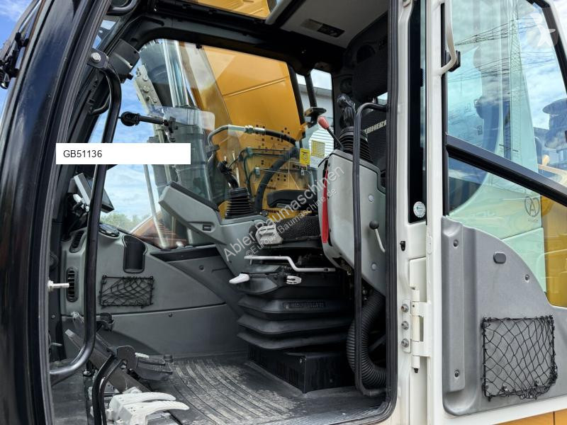 جرافة Liebherr R920 Compact LC Kettenbagger