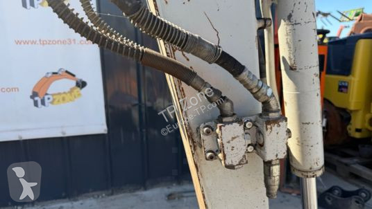 جرافة Takeuchi tb225 voies variables à 23 900 € ht