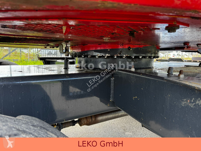 Rýpadlo Komatsu PW118MR-8 Mit Drei Löffeln