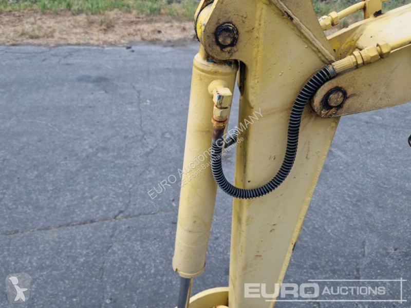 Rýpadlo Komatsu PC03