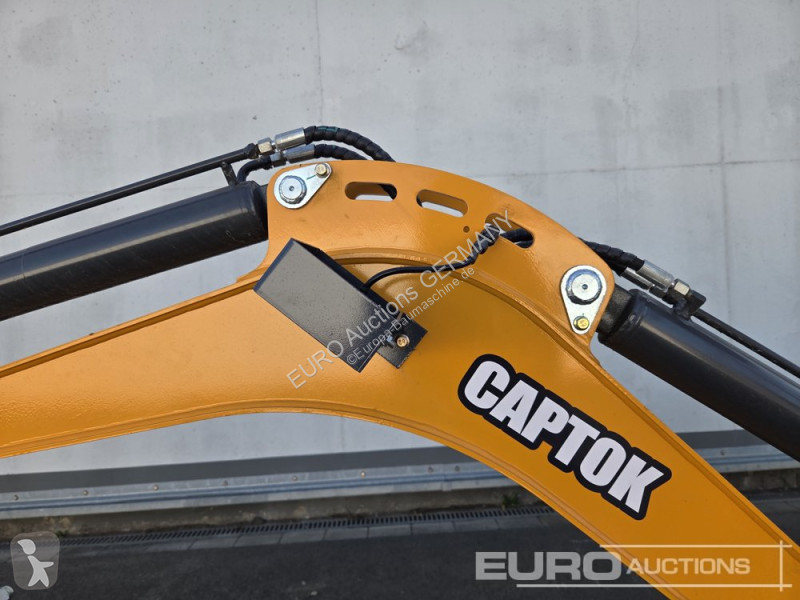 Lopatový nakládač Captok CK20