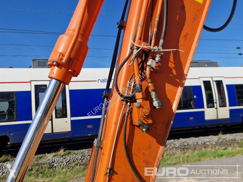 Excavadora Hitachi