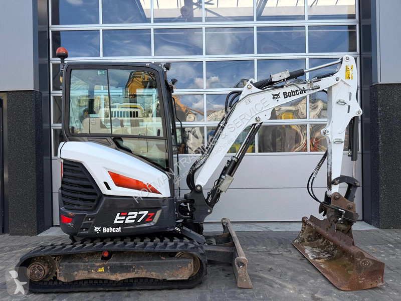 Skovl Bobcat E27