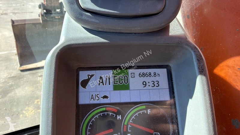Skovl Hitachi LCH-5A (AIRCO / 6.868 HOURS /...