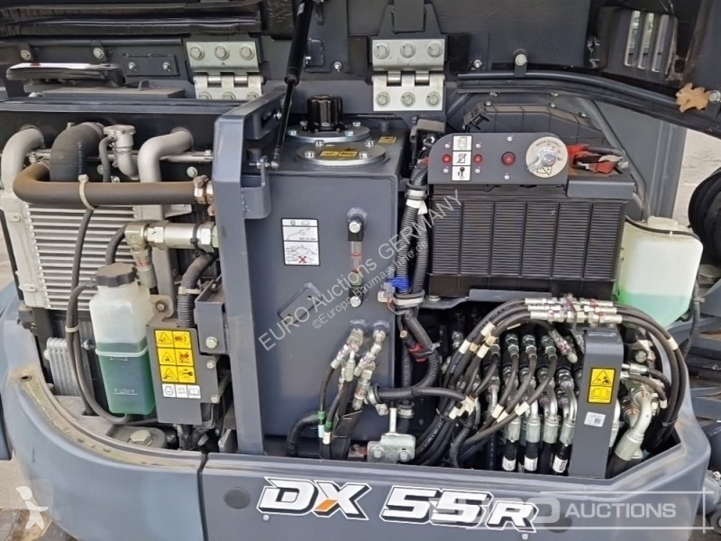 جرافة Develon DX55R-7