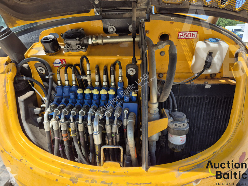 جرافة JCB 5