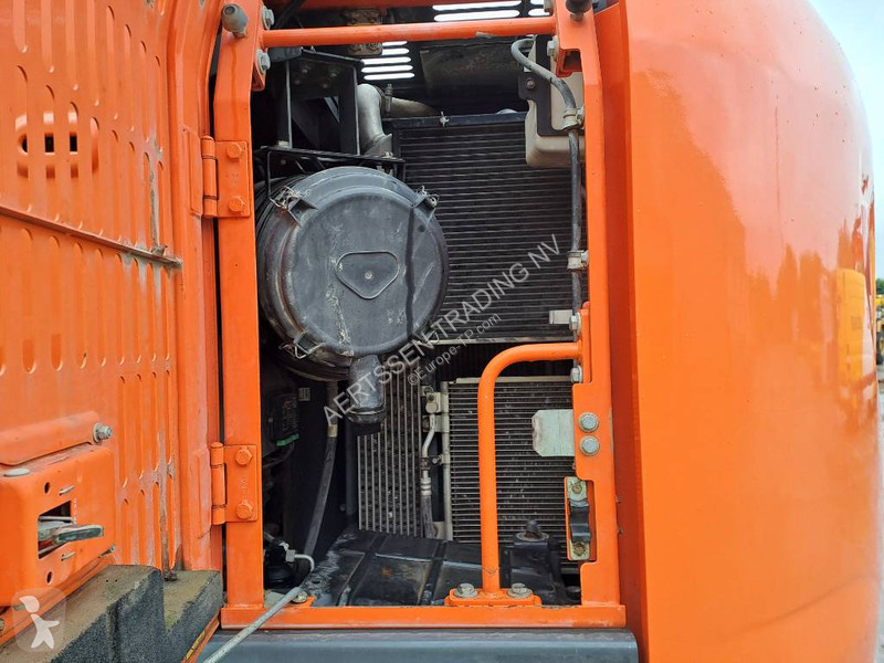 جرافة Doosan DX23533LCR-5