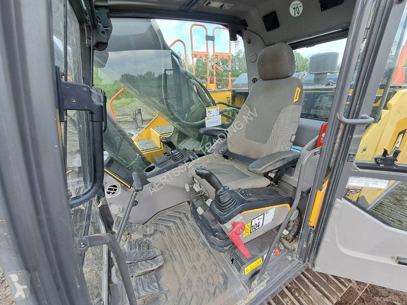 Skovl Volvo