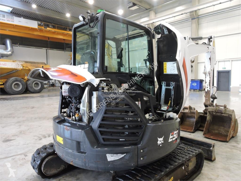 جرافة Bobcat 3 Buckets