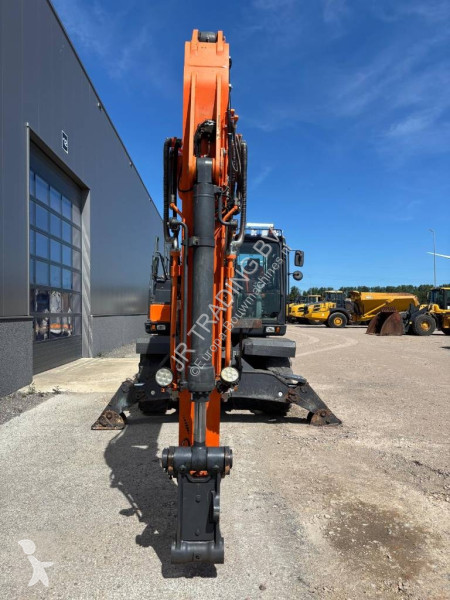 Rýpadlo Doosan W5