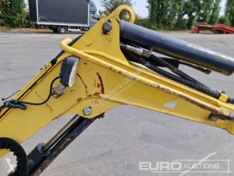 جرافة Yanmar SV08-1A(S)