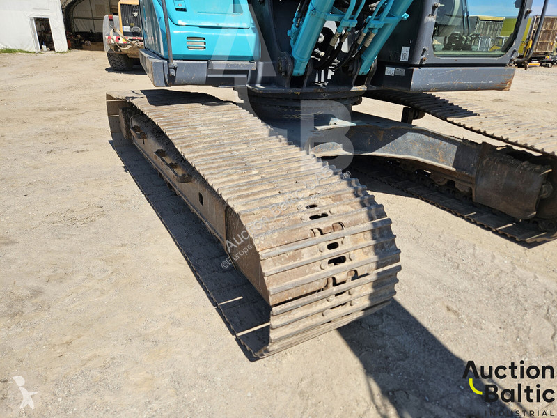جرافة Kobelco LC10