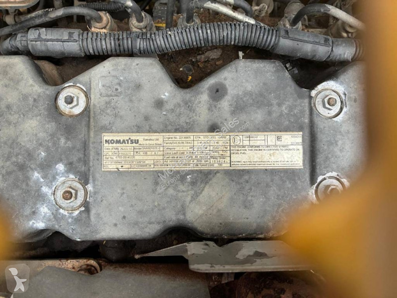 جرافة Komatsu LC10