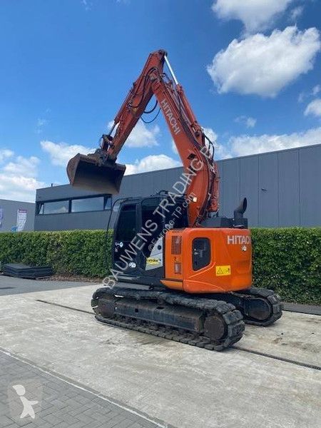 Rýpadlo Hitachi US6