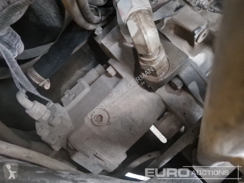 Экскаватор Volvo