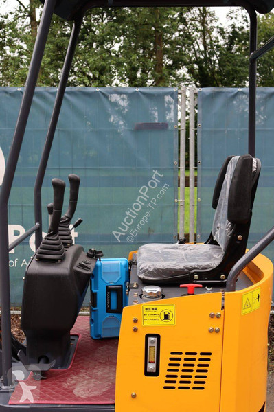 Excavator  HT10
