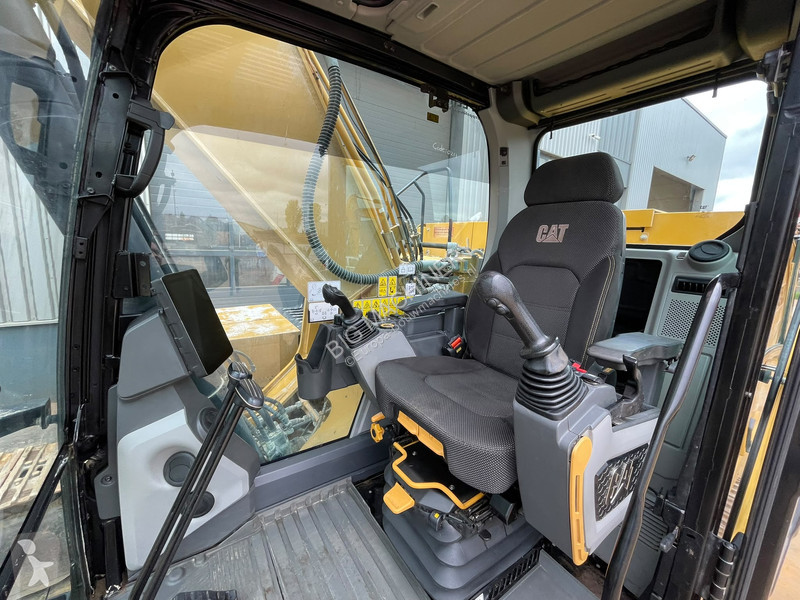 Excavator Caterpillar 07A