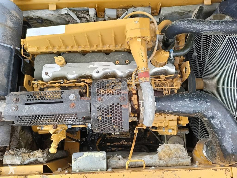 Excavator Caterpillar L demolition excavator...