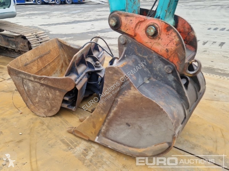 Lopatový nakládač Kobelco SK210-VI