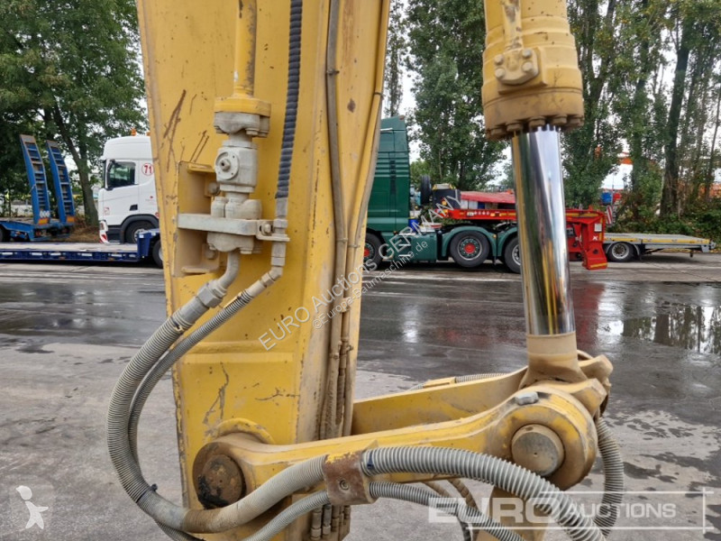 Lopatový nakládač Komatsu NLC-11