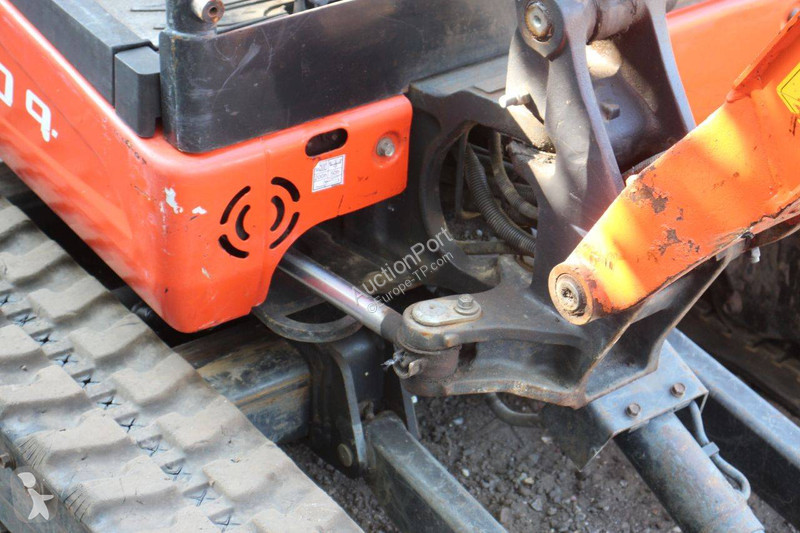 Багер Kubota