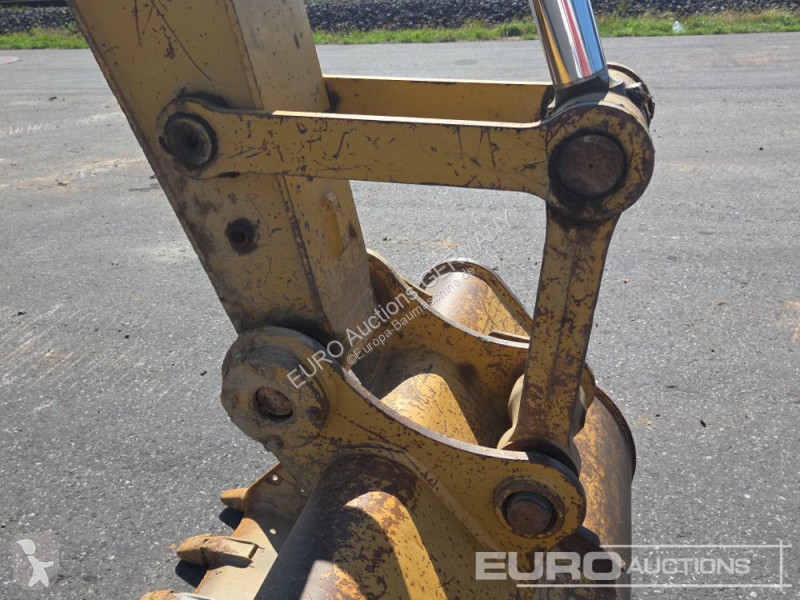 Excavadora Caterpillar GC